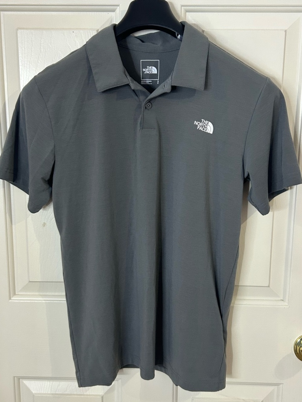 The North Face Men’s Adventure Polo Shirt Mens Small Smoked Pearl Gray